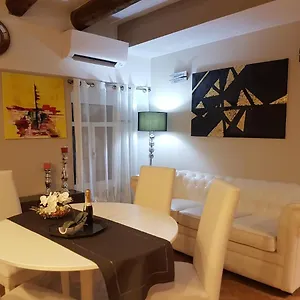 5 Terre Apartment